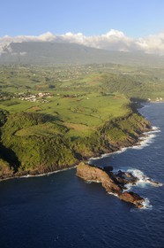 France, île de la Réunion, côte sud, Petite-Ile, baie de Manapani (vue aérienne)