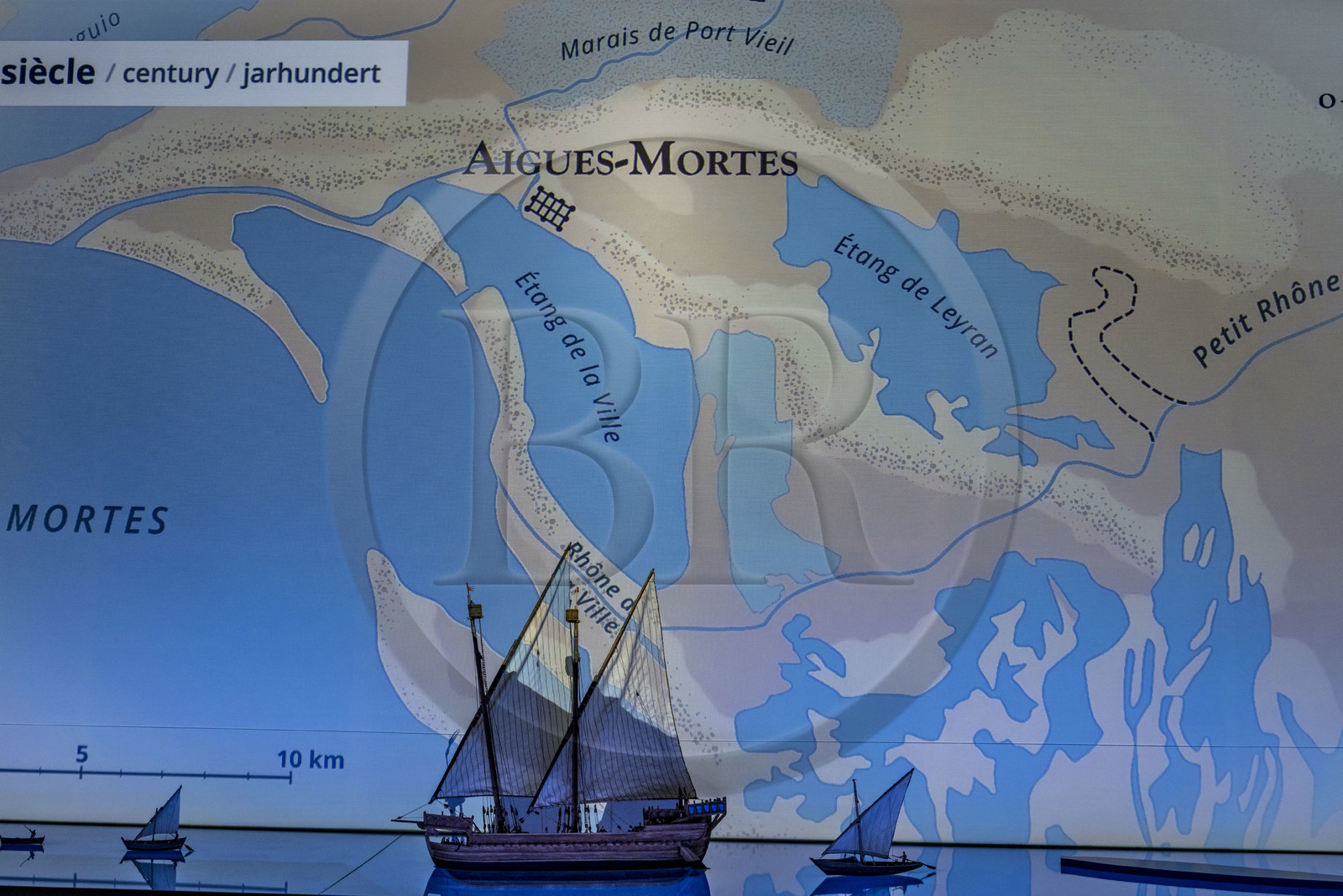 France, Gard (30), Aigues-Mortes, le plan d'accès à la ville à l'époque médiévale dans le Logis du gouverneur (CMN)