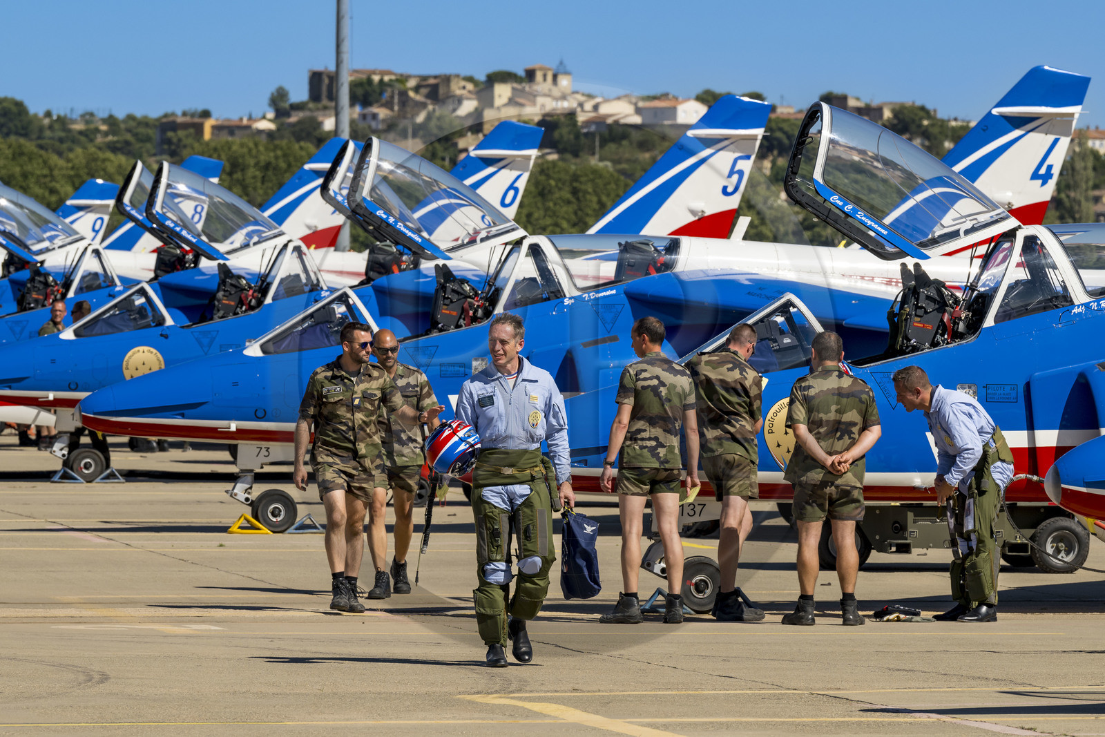 France, Bouches du Rhone, Salon de Provence, air base 701, base of the Patrouille de France (PAF for Patrouille acrobatique de France) of the French Air and Space Force, Pilots disembark from their Alphajet aircraft and chat with mechanics on the tarmac after the training flight