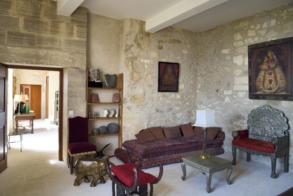 France, Vaucluse (84), Parc Naturel Regional du Luberon, Lacoste, chateau de Lacoste, une des residences du Marquis de Sade et de nos jours propriété de Pierre Cardin