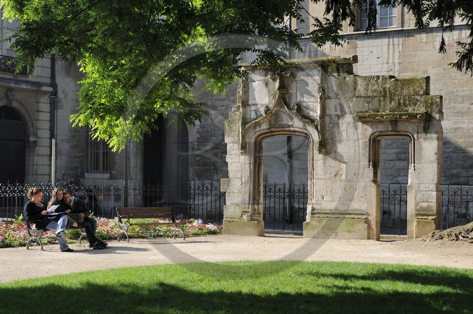France, Côte d'Or (21), Dijon, le jardin de la place des Ducs