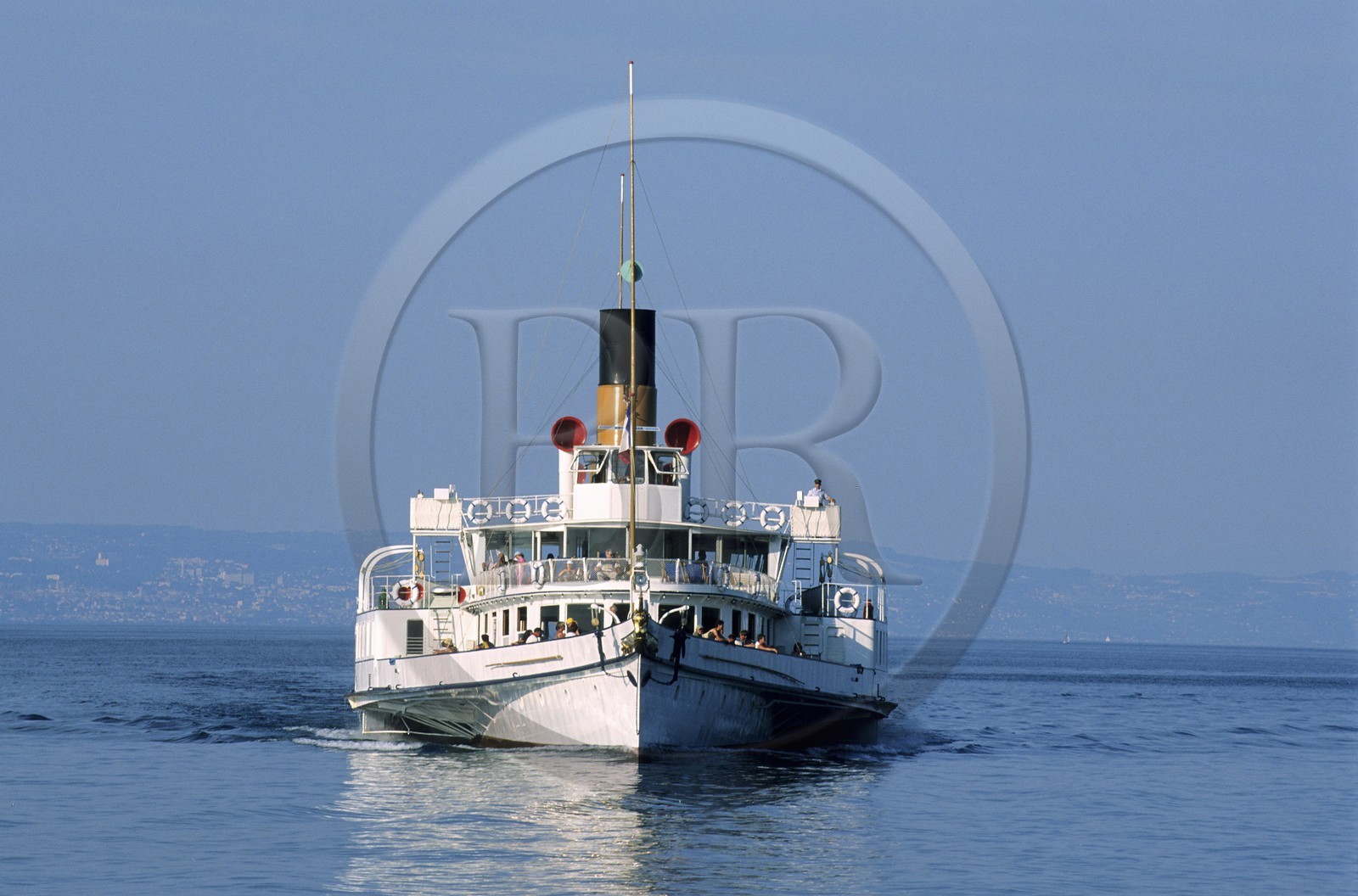 France, Haute-Savoie (74), lac Léman, La Suisse, un vieux bateaux à aubes datant du début 20ème siècle