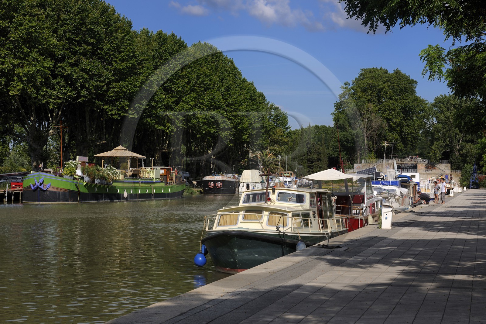 France, Herault, Beziers, Canal du Midi, listed as World Heritage by UNESCO, the Port Neuf (new port)