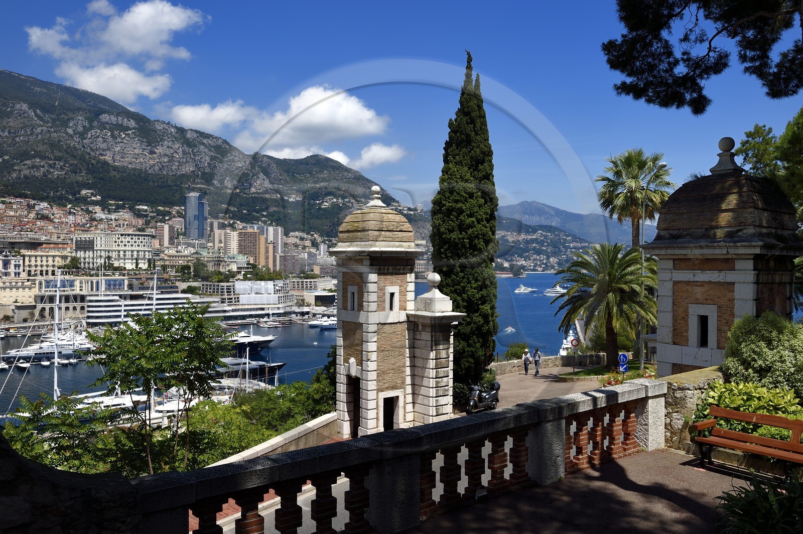 Principauté de Monaco, Monaco, la Porte Neuve à la pointe du Rocher Principauté de Monaco, Monaco, la Porte Neuve à la pointe du Rocher
