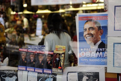 Etats-Unis, Californie, San Francisco, Chinatown, vente de souvenirs Obama
