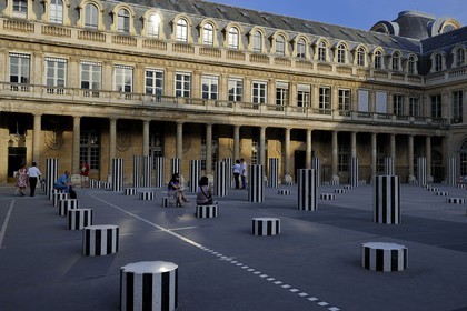 France, Paris (75), Palais Royal, les colonnes de Buren
