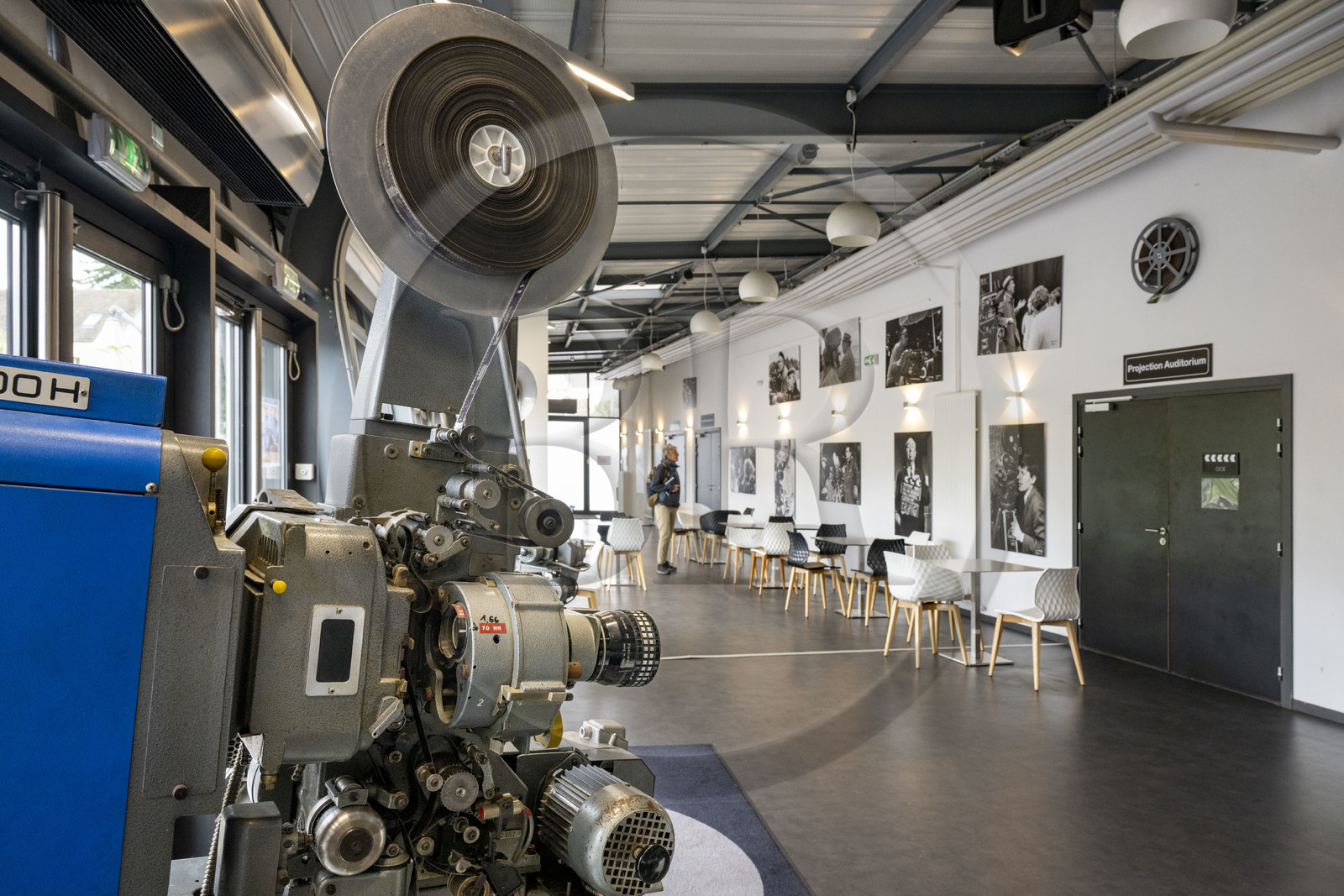 France, Côte-d'Or (21), Beaune, Atelier du cinéma Claude Lelouch, ce lieu accueille chaque année depuis 2016 douze apprentis réalisateurs sélectionnés sur concours