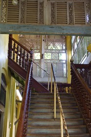 Sri Lanka, Province du Sud, Dikwella, ancienne maison hollandaise de type coloniale attenante au temple bouddhiste Wewurukannala Raja Maha Viharaya