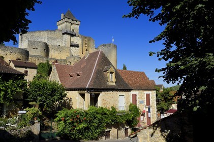 France, Dordogne, Perigord Noir, Dordogne Valley, Castelnaud la Chapelle, labelled Les Plus Beaux Villages de France (The Most Beautiful Villages of France), Castelnaud-la-Chapelle Castle