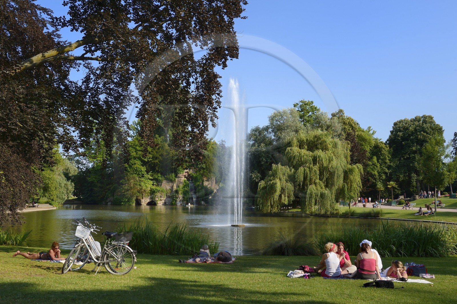 France, Bas-Rhin (67), Strasbourg, parc de l'Orangerie, le lac