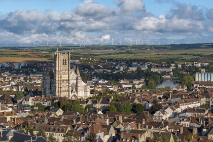 France, Yonne, Auxerre, Saint Etienne Cathedral and the hills surrounding the city in the background (aerial view)