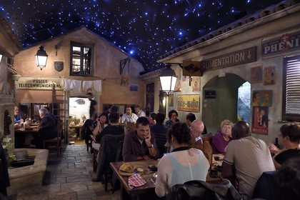 France, Corse-du-Sud (2A), Ajaccio, Restaurant Le 20123 dans la rue du Roi de Rome