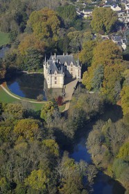 France, Indre-et-Loire (37), Vallée de la Loire classée Patrimoine Mondial de l' UNESCO, château d' Azay-le-Rideau (vue aérienne)
