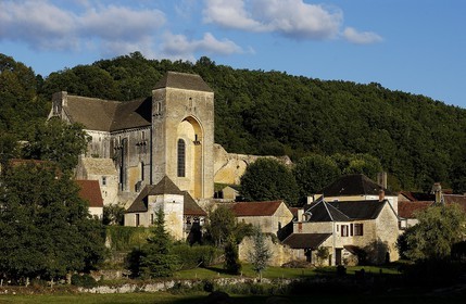 France, Dordogne, Perigord Noir, Saint Amand de Coly, labelled Les Plus Beaux Villages de France (The Most Beautiful Villages of France), fortified church in the medieval village
