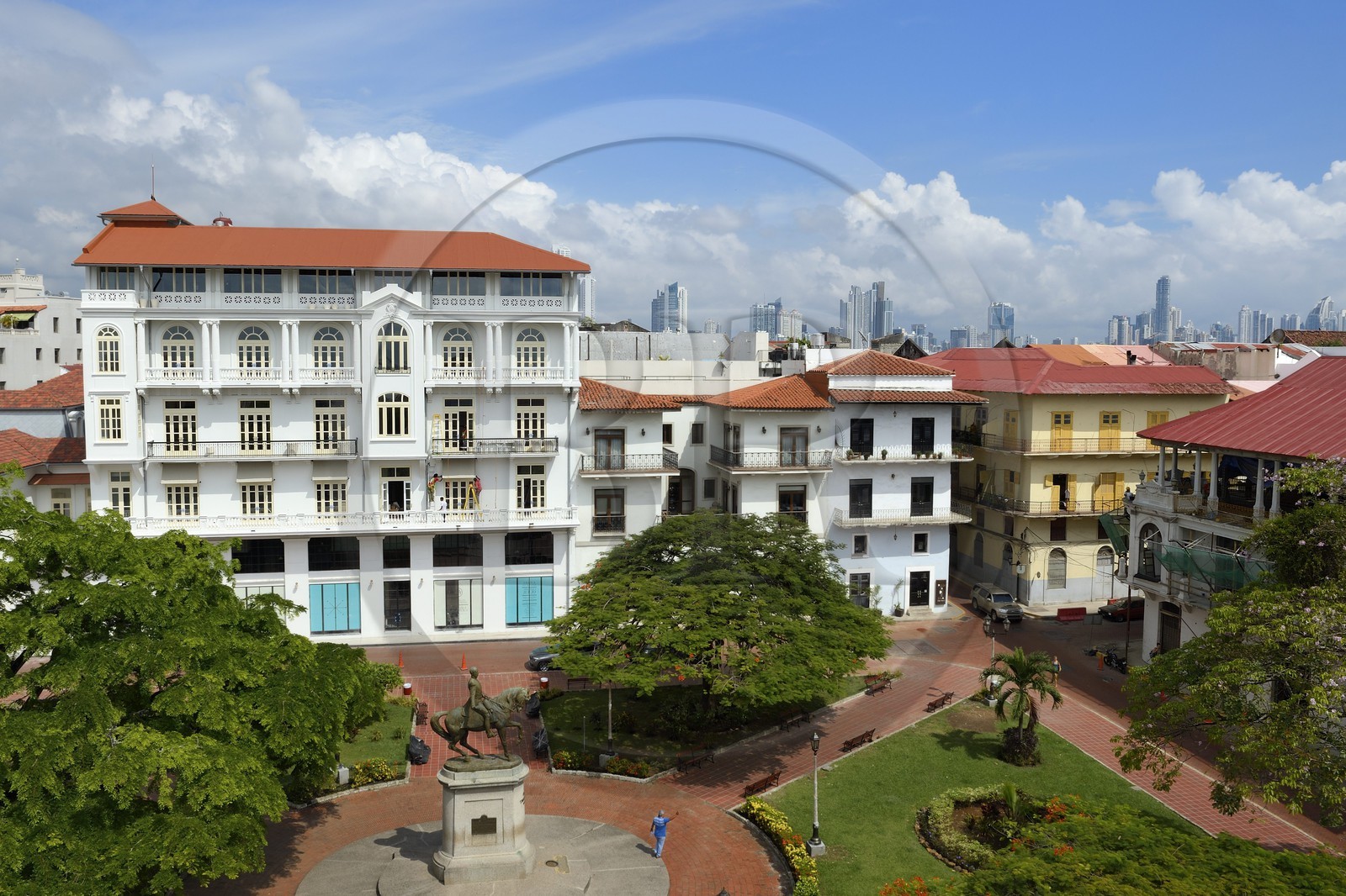 Panama, Panama City, district historique classé Patrimoine Mondial de l'UNESCO, quartier de Casco Antiguo (Viejo), l'American Trade Hotel sur la plaza Tomas Herrera