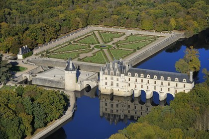 France, Indre et Loire, the Renaissance style Chateau de Chenonceau and its formal garden on Cher river banks (aerial view)