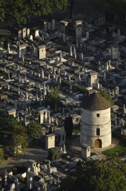 France, Paris (75), cimetière du Montparnasse, tour d'un ancien moulin à farine