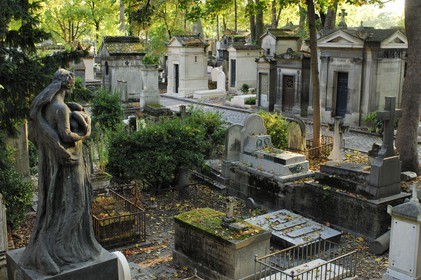 France, Paris, the Pere-Lachaise cemetery