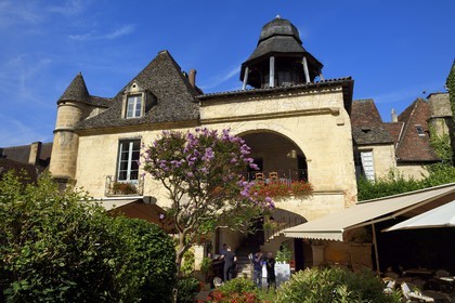 France, Dordogne, Perigord Noir, Dordogne valley, Sarlat la Caneda, the presidial where royal justice was exercised, today the restaurant Présidial