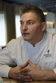 France, Haut-Rhin (68), Kaysersberg, Jerome Jaegle, chef du restaurant Alchémille