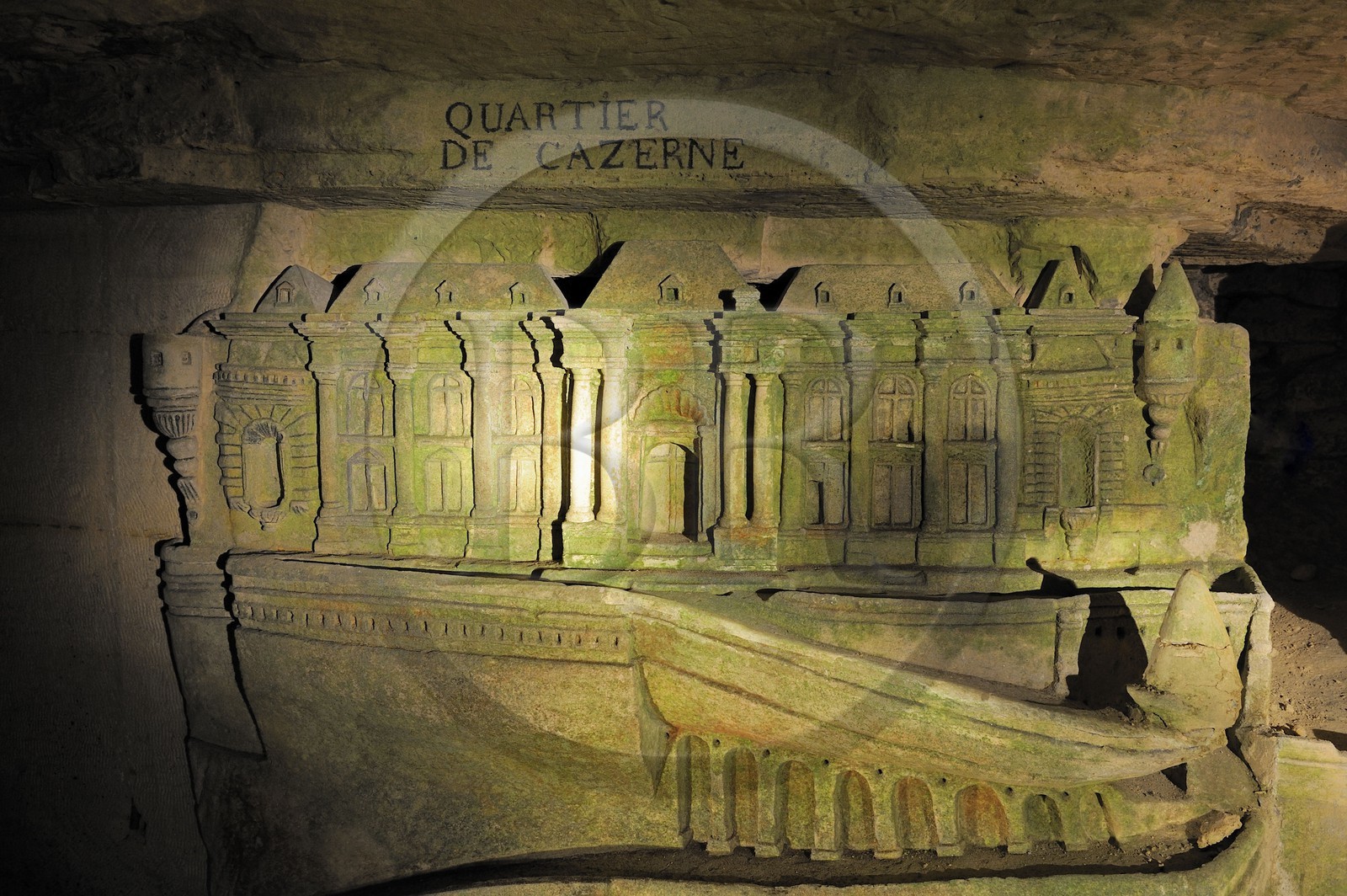 France, Paris (75), les catacombes, sculpture de Port-Mahon France, Paris (75), les catacombes, sculpture de Port-Mahon