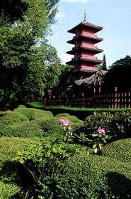 Belgique, Bruxelles, parc du domaine royal de Laeken, la Tour Japonaise