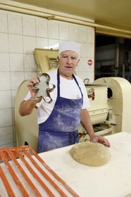 France, Bas Rhin, Gertwiller, museum and Gingerbread (Pain d'epices) factory Lips, Michel Habsiger in his factory