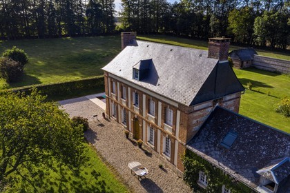 France, Seine-Maritime (76), Pays de Caux, Harcanville, clos masure La Bataille