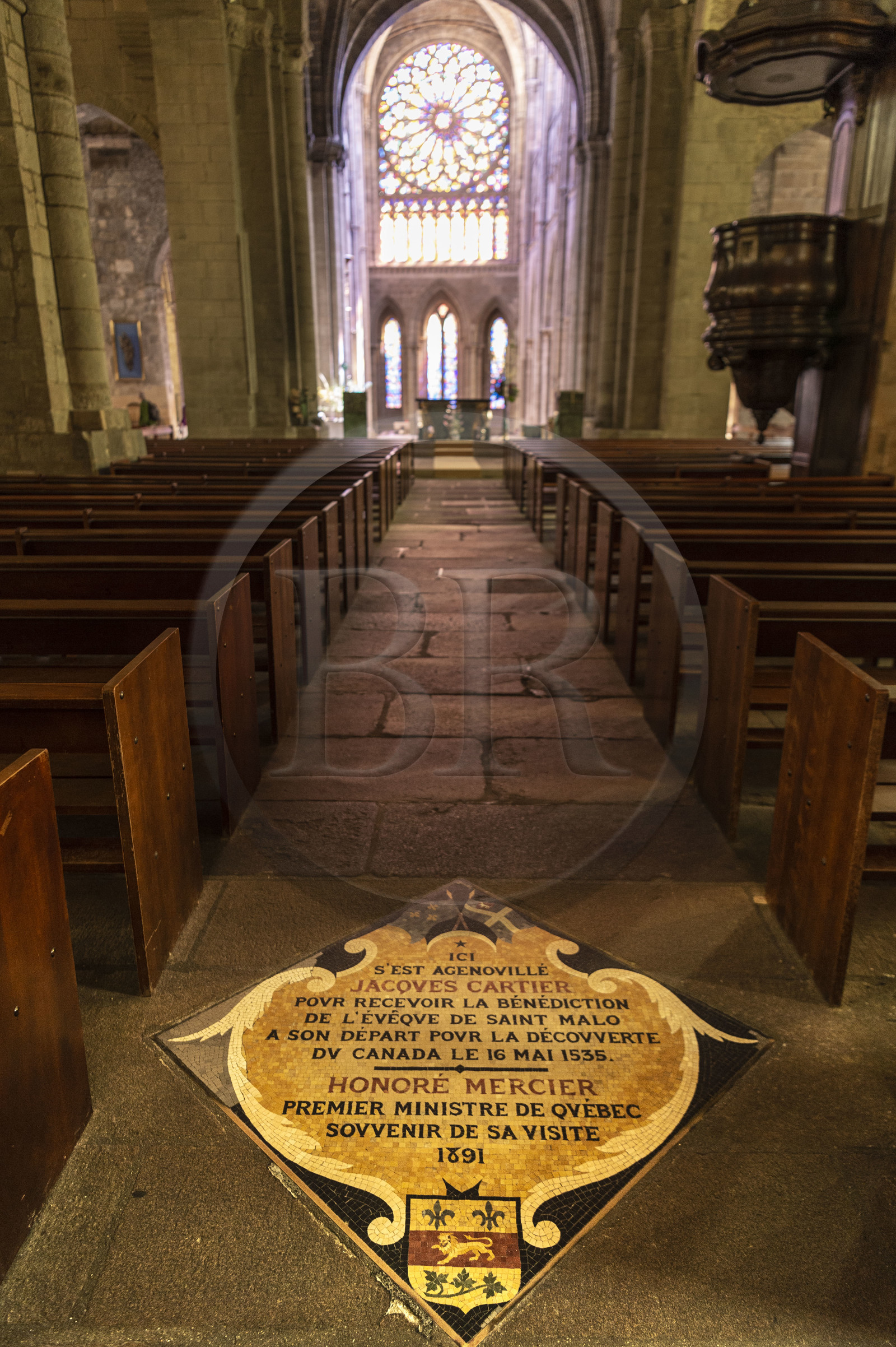 France, Ille-et-Vilaine (35), Côte d'Emeraude, Saint-Malo, la cathédrale Saint-Vincent, hommage à Jacques Cartier