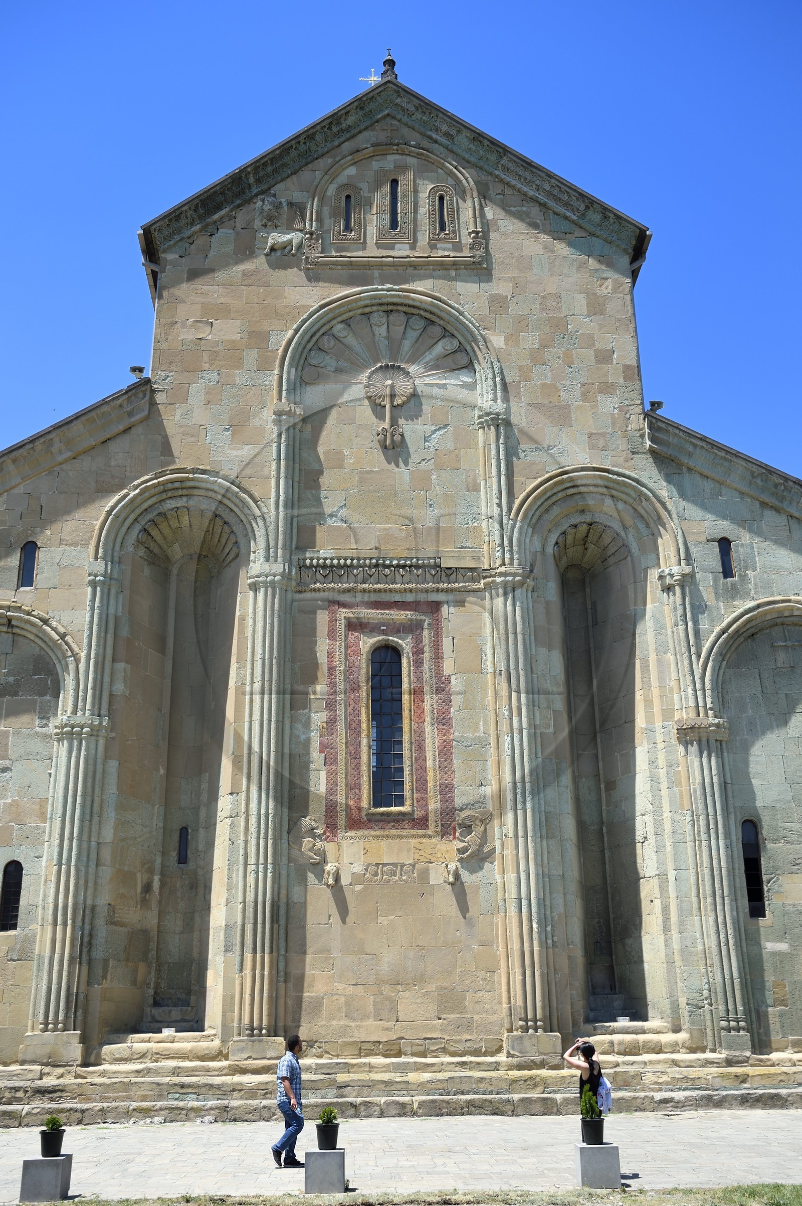 Géorgie, Mtskheta Mtianeti region, Mtskheta, la cathédrale Svetitskhoveli, classée Patrimoine Mondial de l'UNESCO, façade orientale