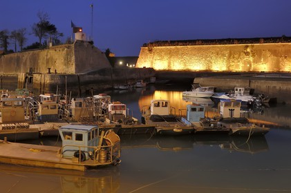 France, Charente-Maritime (17), Ile d'Oléron, Le Château d'Oléron, le port