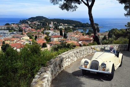France, Alpes Maritimes, Saint Jean Cap Ferrat, discovering the coast in a Morgan Roadster 4 4 vintage car