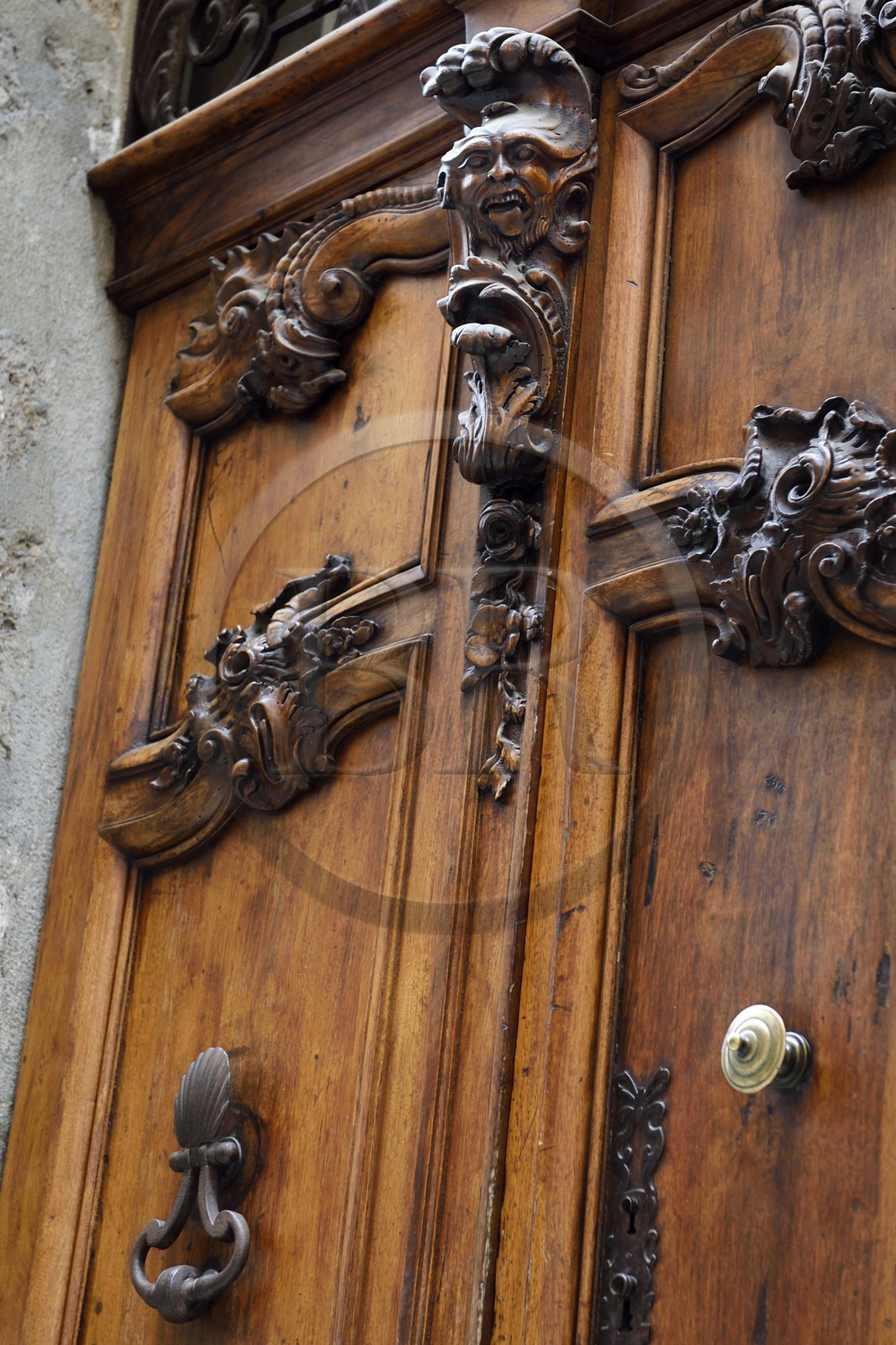 France, Alpes-Maritimes (06), Grasse, Hotel particulier Court de Fontmichel du XVIIIe siècle rue Amiral de Grasse, détail de la porte