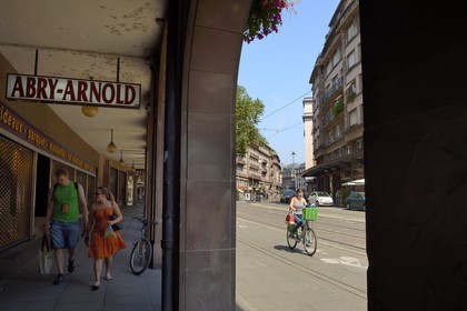 France, Bas-Rhin (67), Strasbourg, vieille ville classée au Patrimoine Mondial de l'UNESCO, La Grande Percée de 1908 dans le plan de la Neustadt, rue de la Division Leclerc