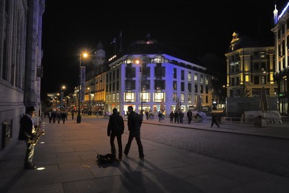 Norvège, Oslo, la rue principale Karl Johans Gate