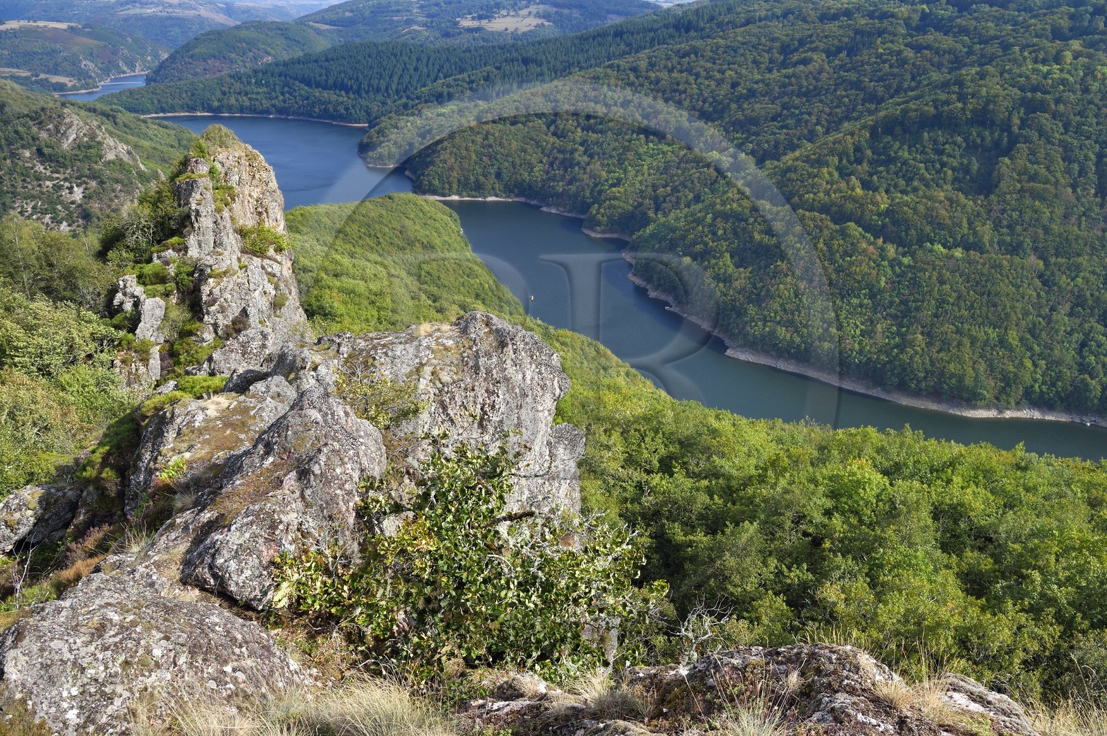 France, Cantal, Paulhenc, the Gorges de la Truyere (Truyere river canyon) at the Rocher de Turlande