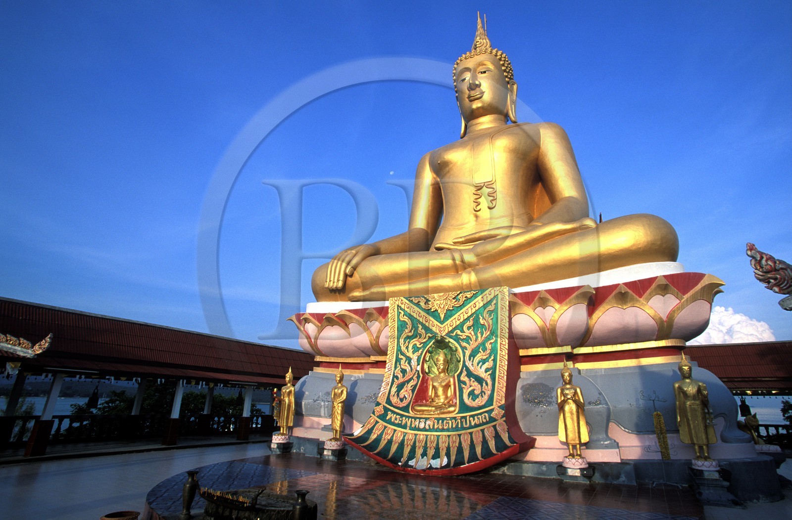Thaïlande, golfe de Siam, île de Ko Samui, la pagode de Big Buddha