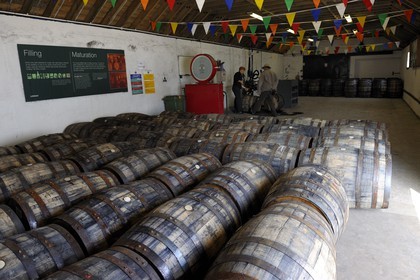 Royaume-Uni, Ecosse, Hébrides intérieures, Ile de Islay, Port Ellen, distillerie de whisky Laphroaig