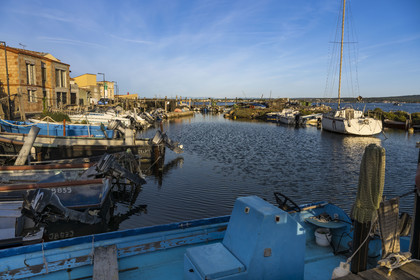 France, Hérault (34), Sète, quartier de la Pointe Courte, le petit port du quartier de pecheurs sur les rives de l'étang de Thau