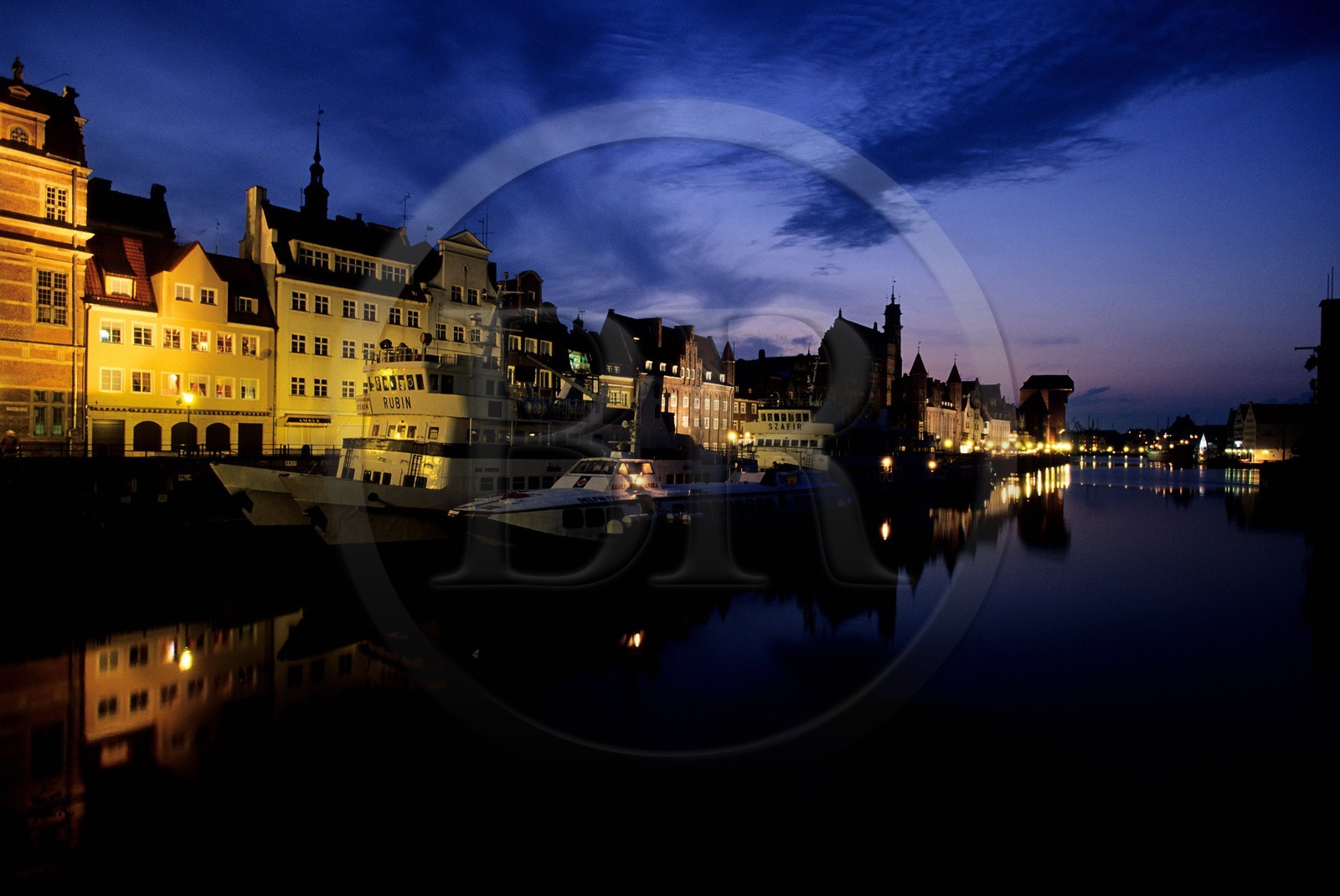 Pologne, Poméranie Orientale, Gdansk, le Long-Quai (Dlugie Pobrzeze) du vieux port