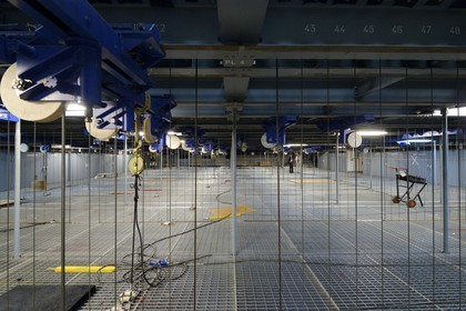 France, Paris (75), Opéra Garnier, le gril qui surplombe les cintres dans la cage de scène