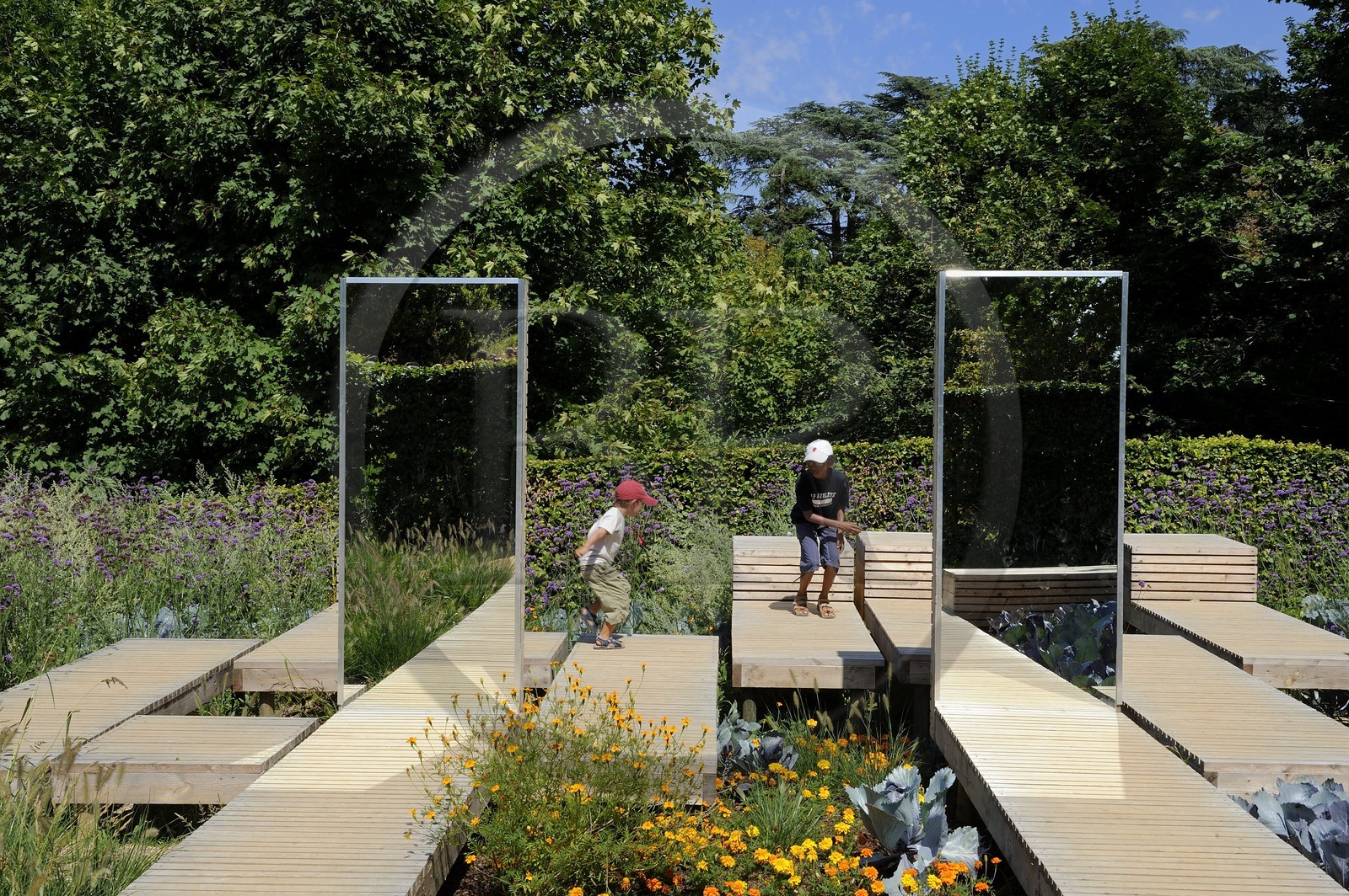 France, Loir-et-Cher (41), Vallée de la Loire classée Patrimoine Mondial de l'UNESCO, château de Chaumont-sur-Loire, festival international des jardins de Chaumont, cinq pour un