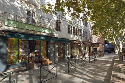 France, Haute Corse, Bastia, shop on the Marketplace