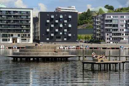 Suède, Stockholm, l'écoquartier Hammarby Sjostad précurseur en matière de développement durable, le lac Hammarby