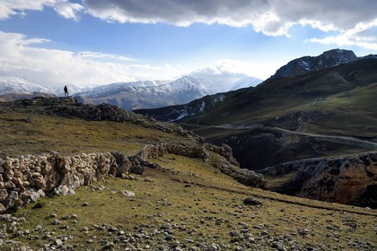 Azerbaijan, Quba (Guba) region, Greater Caucasus mountain range, hiking between the village of Qalaxudat and Giriz