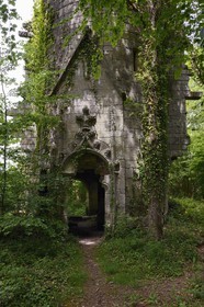 France, Finistère (29), Pont-Aven, Nizon, chateau de Rustephan, ancien manoir du XVe et du XVIe siècle en ruine