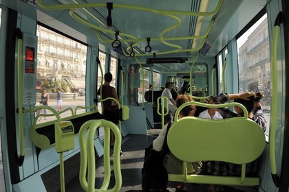 France, Hérault (34), Montpellier, intérieur du tramway