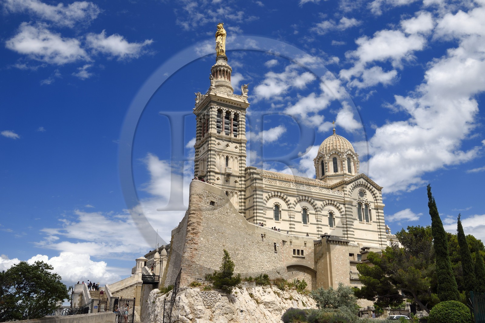 France, Bouches-du-Rhône (13), Marseille, basilique Notre-Dame de la Garde, éperon vestige de l'ancien fort