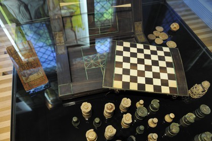 France, Paris (75), musée du Moyen-Age, ancien hôtel de Cluny, jeux du moyen-âge dont échecs et tarot