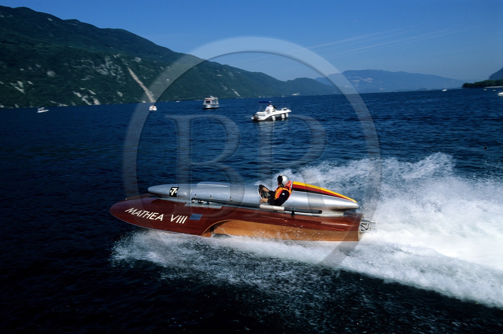France, Savoie (73), racer de Maserati (bateau à moteur de course) sur le lac du Bourget